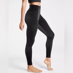 ATHLETA Elation Velvet Tight M Petite | Black Velvet NEW